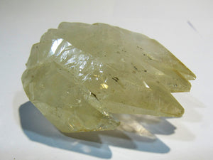 Calcit Skalenoeder Vierling Kristall leicht gelb Tennessee, USA