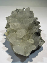 Laden Sie das Bild in den Galerie-Viewer, Bergkristall milchiger Nadelquarz Igel mit Pyrit Maramures, Rumänien