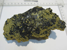 Laden Sie das Bild in den Galerie-Viewer, Zinkblende Sphalerit  mit Dolomit 13cm Baia Sprie Cavnic Maramures, Rumänien