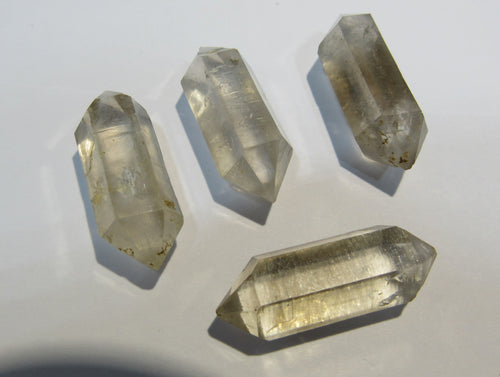 Bergkristall 4 klasse Quarz Doppelender Kristalle um3,5cm Tibet Himalaya, China