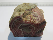 Laden Sie das Bild in den Galerie-Viewer, Rhodochrosit Knollenstück Anschnitte 4cm Cavnic Baia Mare, Rumänien