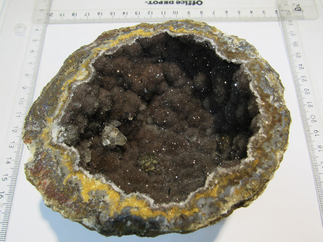 Amethyst fein violett Achat Druse Goethit Nadeln halbe Geode 11cm Tizi n Tichka, Mexiko