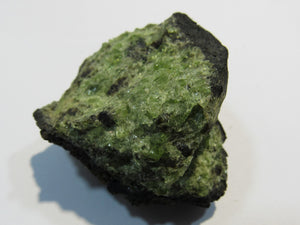 Olivin in Basalt 4,5cm Zell am See, Pinzgau Tirol, Österreich