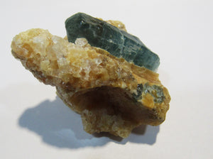 Aquamarin Kristall in Feldspat Calcit xx Mina Mimaso Espirito Santo, Brasilien