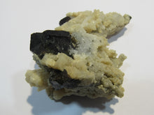 Laden Sie das Bild in den Galerie-Viewer, Zinkblende Sphalerit Calcit Quarz Nadelquarz 8cm Baia Sprie Cavnic, Rumaenien