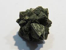 Laden Sie das Bild in den Galerie-Viewer, Markasit feine Kristallknolle Speerkies 2cm Holcim Steinbruch Misburg, Deutschland