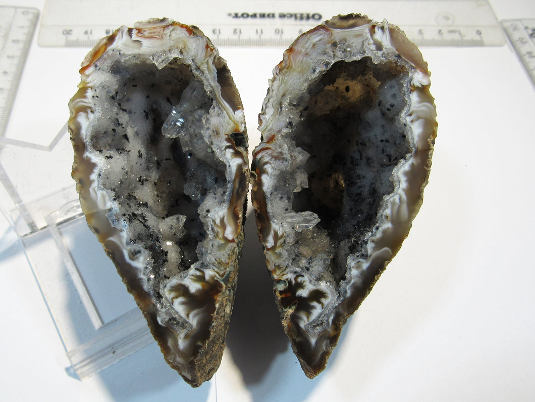 Achat Bergkristall edle große Chalcedon Mandel aufgeschnitten 350g, Brasilien