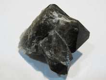 Laden Sie das Bild in den Galerie-Viewer, Rauchquarz Morion Bergkristall Spitze 8cm Alpin Val Lugnez Graubünden, Schweiz