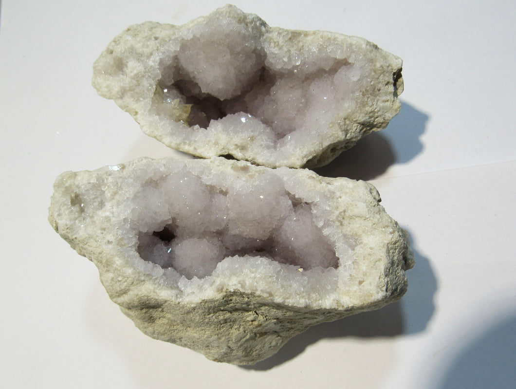 Bergkristall Amethyst Geode 2 feine Drusen Hälften 337g Smara, Westsahara