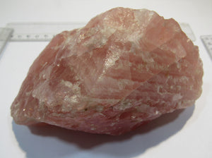 Rosenquarz großer tief rosa Brocken 14cm Rossingberge Swakopmund, Namibia