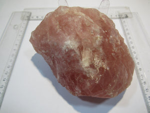 Rosenquarz großer tief rosa Brocken 14cm Rossingberge Swakopmund, Namibia