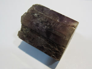 Aragonit violetter Einkristall hexagonal Schwimmer Camporrobles Valencia , Spanien