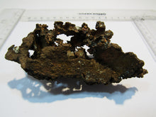 Laden Sie das Bild in den Galerie-Viewer, Kupfer gediegen spratziger Nugget 232g 12cm Caledonia-Mine Michigan, USA