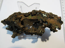 Laden Sie das Bild in den Galerie-Viewer, Kupfer gediegen spratziger Nugget 232g 12cm Caledonia-Mine Michigan, USA