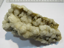 Laden Sie das Bild in den Galerie-Viewer, Calcit Papierspat Blätterspat feine Stufe 12cm Stbr. Terpetzen Kärnten, Österreich