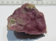 Laden Sie das Bild in den Galerie-Viewer, Smithonit SB2S3 sphäriche Kristalle beidseitig 5cm 88g Chihuahua, Mexiko