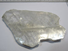 Laden Sie das Bild in den Galerie-Viewer, Gips Selenit Marienglas Scheibe 14cm Mina Rica, Andalusien, Spanien