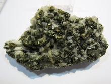 Laden Sie das Bild in den Galerie-Viewer, Kupferkies Pyrit auf Dolomit Baryt Matrix 267g Grube Dreislar Sauerland, Deutschland