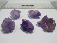 Laden Sie das Bild in den Galerie-Viewer, Amethyst 5Stk. Stüfchen mit Doppelender 3-4cm dezent violett Balkash, Kasachstan