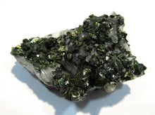Laden Sie das Bild in den Galerie-Viewer, Calcit Kanonenspat Stufe +Kupferkies xx  7cm Herdringen Sauerland, Deutschland