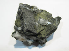 Laden Sie das Bild in den Galerie-Viewer, Calcit Kanonenspat Stufe +Kupferkies xx  7cm Herdringen Sauerland, Deutschland