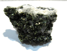 Laden Sie das Bild in den Galerie-Viewer, Calcit Kanonenspat Stufe +Kupferkies xx  7cm Herdringen Sauerland, Deutschland