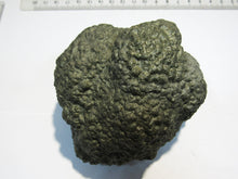 Laden Sie das Bild in den Galerie-Viewer, Markasit große Kristall XL Knolle 1160g Ostsee Kreide Rügen, Deutschland