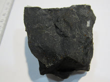 Laden Sie das Bild in den Galerie-Viewer, Calcit Kanonenspat Stufe Chalkopyrit xx  7,5cm Herdringen Sauerland, Deutschland