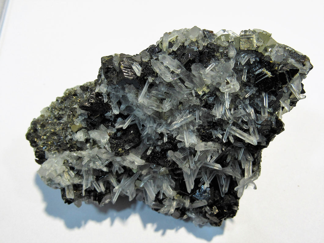 Bergkristall Nadelquarz Zinkblende +Pyrit Baia Sprie 300g Maramures, Rumänien