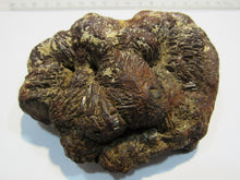 Laden Sie das Bild in den Galerie-Viewer, Markasit Limonit Kristall halbe Knolle 770g top Epernay Marne Reims, Frankreich