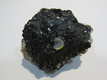 Laden Sie das Bild in den Galerie-Viewer, Bergkristall mit Zinkblende Sphalerit xx Pyrit 5cm Madan, Bulgarien