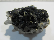 Laden Sie das Bild in den Galerie-Viewer, Bergkristall mit Zinkblende Sphalerit xx Pyrit 5cm Madan, Bulgarien