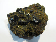 Laden Sie das Bild in den Galerie-Viewer, Zinkblende Sphalerit mit Dolomit, Calcit und Pyrit 8cm Mitrovica Trepca, Kosovo