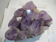Laden Sie das Bild in den Galerie-Viewer, Amethyst XL feine Großstufe Museumsstück 21x16x15cm 6,3Kg Auahi Mine, Bolivien