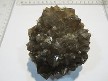 Laden Sie das Bild in den Galerie-Viewer, Rauchquarz Igel Quarz Kristall Spitzen 9cm 410g Usingen Taunus, Deutschland