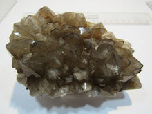 Laden Sie das Bild in den Galerie-Viewer, Rauchquarz Igel Quarz Kristall Spitzen 11cm 440g Usingen Taunus, Deutschland