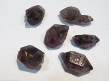 Laden Sie das Bild in den Galerie-Viewer, Amethyst 6Stk. Doppelender 15-25mm violett Tibet Himalaya, China