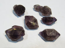Laden Sie das Bild in den Galerie-Viewer, Amethyst 6Stk. Doppelender 15-25mm violett Tibet Himalaya, China
