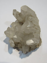 Laden Sie das Bild in den Galerie-Viewer, Bergkristall Stufe 6,5cm 115g Grieswies-Schwarzkopf Rauris Salzburg, Österreich