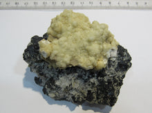 Laden Sie das Bild in den Galerie-Viewer, Zinkblende Pyrit Bergkristall  Calcit 7cm Stary Trg Mine Trepca, Kosovo