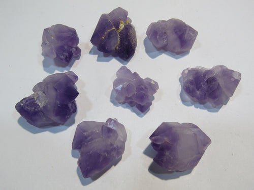 Amethyst 8Stk. Stüfchen mit Doppelender 2,5-3,5cm dezent violett Balkash, Kasachstan