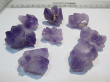 Laden Sie das Bild in den Galerie-Viewer, Amethyst 8Stk. Stüfchen mit Doppelender 2,5-3,5cm dezent violett Balkash, Kasachstan