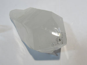 Bergkristall Spitze mit Seitenflächen Hochglanz 9cm Minas Gerais, Brasilien