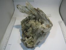 Laden Sie das Bild in den Galerie-Viewer, Bergkristall Stufe 20cm 4Kg Grieswies Pinzgau Rauris Salzburg, Österreich