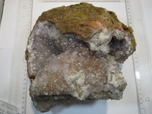Laden Sie das Bild in den Galerie-Viewer, Bergkristall Quarz Amethyst Großstufe Druse 24cm Minas Gerais, Brasilien