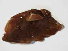 Laden Sie das Bild in den Galerie-Viewer, Calcit rote Treppen Spat Kristall 1A Glanz Stufe 147g Hubei, China