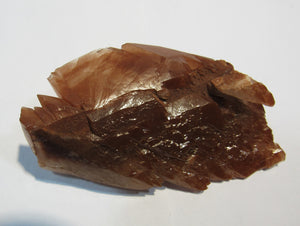 Calcit rote Treppen Spat Kristall 1A Glanz Stufe 147g Hubei, China