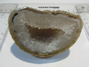 Achat Chalcedon halbe Geode Quarz Druse geschnitten poliert 240g, Brasilien