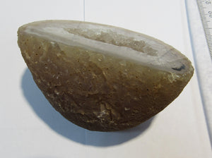 Achat Chalcedon halbe Geode Quarz Druse geschnitten poliert 240g, Brasilien