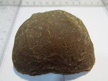 Laden Sie das Bild in den Galerie-Viewer, Achat Chalcedon halbe Geode Quarz Druse geschnitten poliert 240g, Brasilien